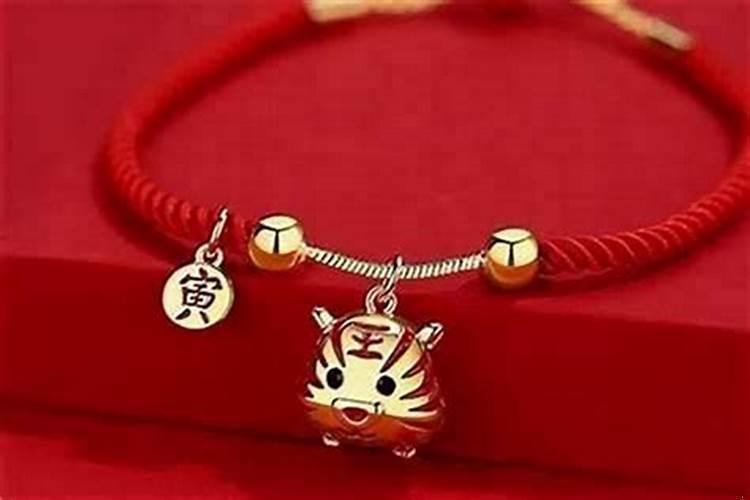采桃子是什么寓意呢