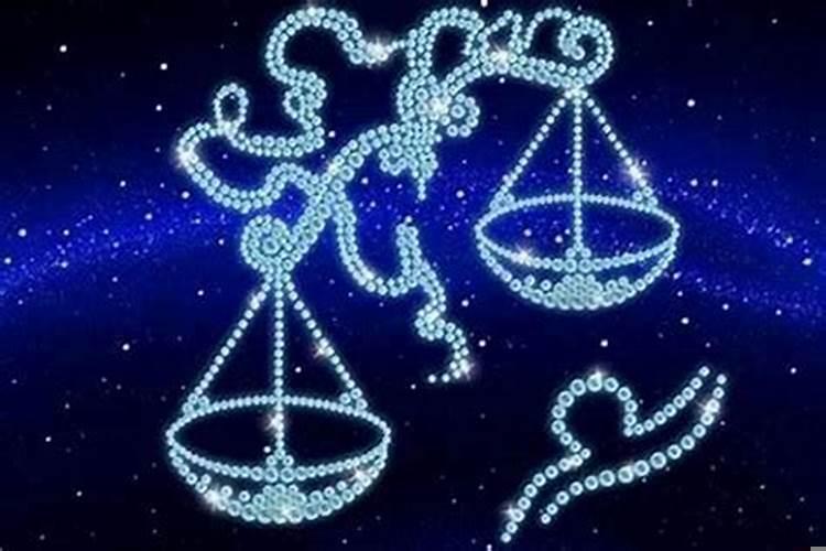 天秤男的爱情观，天秤男在恋爱中的表现