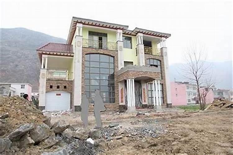 房子建在排水沟上风水如何