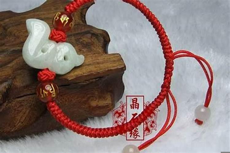 属羊的人佩戴什么最好？属羊要戴什么生肖手链