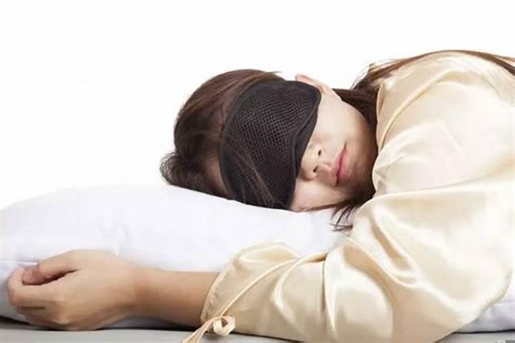 老是做噩梦预示着什么？梦见前妻死了啥意思