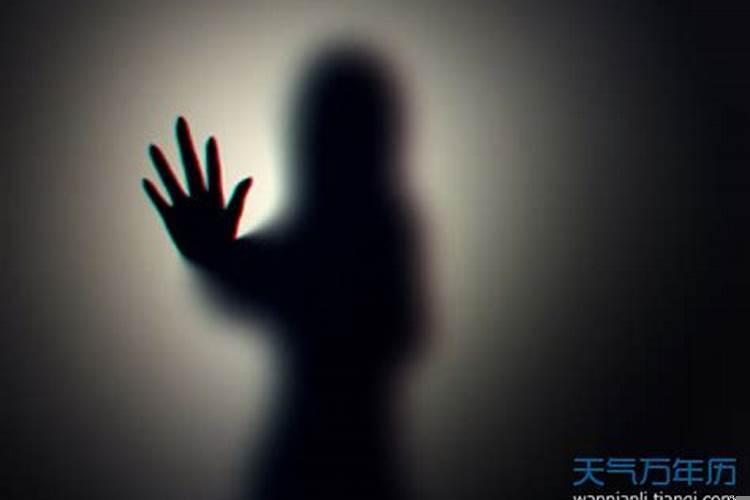 梦到了鬼是什么意思？刚怀孕梦见鬼是什么预兆解梦