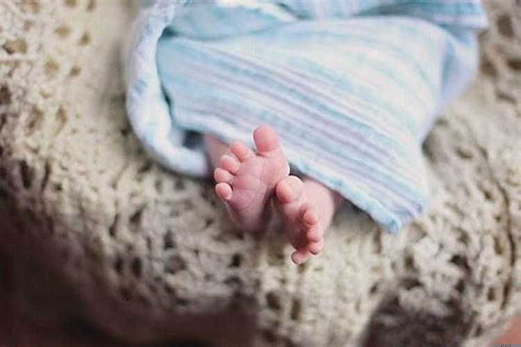 梦见生孩子男孩什么意思？梦见怀孕生孩子是什么意思？