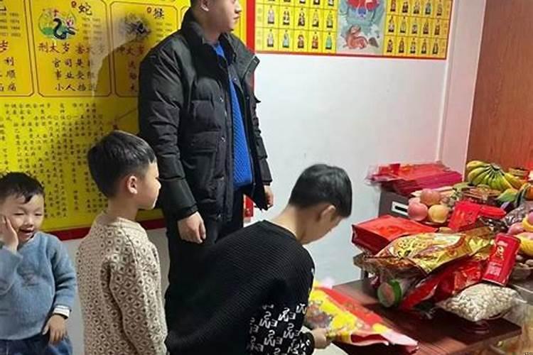 晚上能拜太岁吗